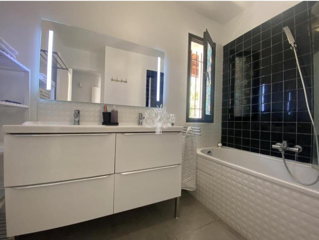 Villa Bandol Proche Du Port Et Des Plages エクステリア 写真